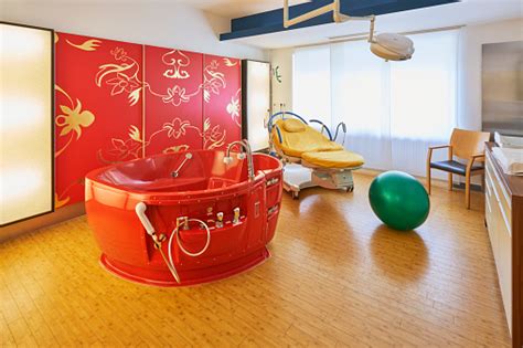 Find birth videos here that are showing mothers having positive and inspiring natural births in homes, birthing centers and hospitals. Hospital Bathtub Delivery Room No One Stock Photo ...