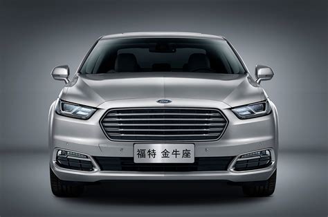 2016 Ford Taurus Revealed For China