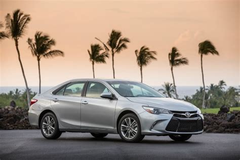 2015 Toyota Camry Review Manjr