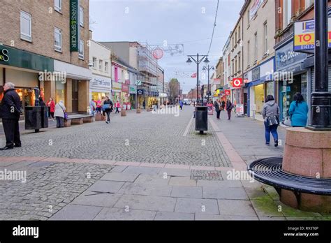 Kilmarnock Town Centre Hi Res Stock Photography And Images Alamy