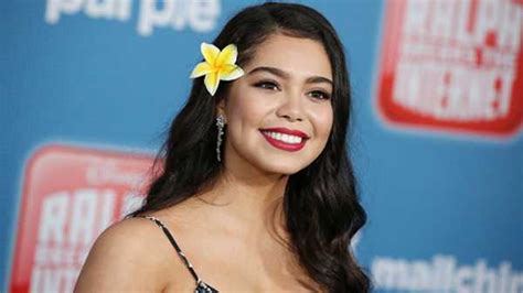 ‘the little mermaid live reveals first look at auli i cravalho as ariel and fans are here for