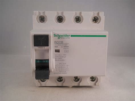 Schneider Rccb 40 Amp 30ma Four Pole Rcd 40a Merlin Gerin Multi 9