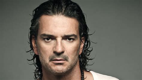 El Cantante Guatemalteco Ricardo Arjona Guatemala Singer