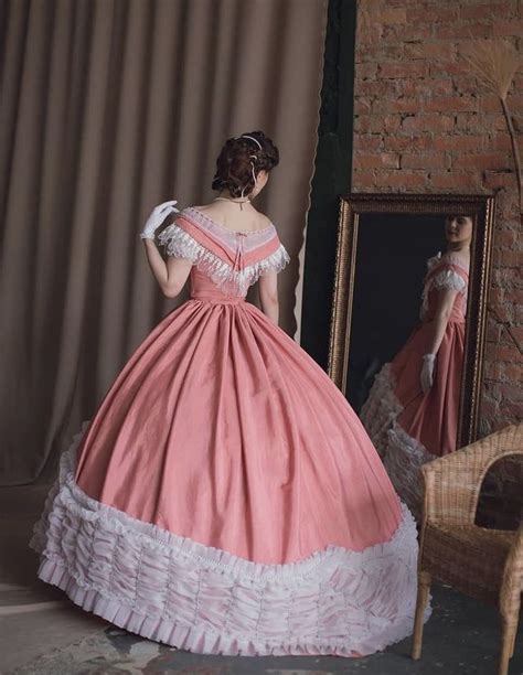 Pin By Becoming Femme On A Lady Victorian Gown Victorian Clothing Victorian Fashion