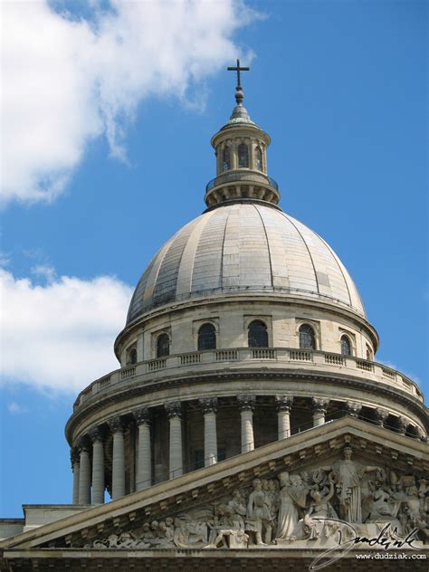 Paris Pantheon Capital Dome 2736x3648