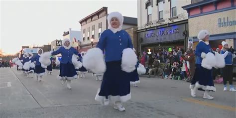 Dancing Grannies Return To Waukesha Christmas Parade With Heavy Hearts