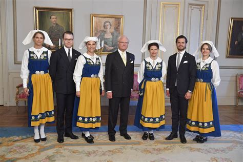 Svensk Utredning Slutflaggat På Kungliga Namnsdagar