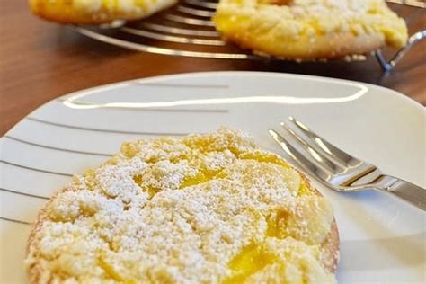 Mehr thermomix ® rezepte auf www.rezeptwelt.de Streuseltaler mit Puddingfüllung von Haribö91 | Chefkoch ...
