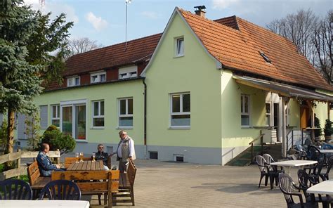 ► jetzt günstige häuser in esslingen kaufen! Vereinsgelände - TS Esslingen