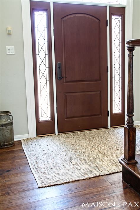 Add comfort and function to modern spaces with jute rug on alibaba.com. Do as I say, not as I do... - Maison de Pax