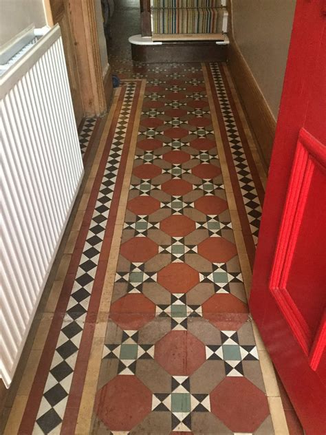 Restorative Cleaning Of Victorian Hallway Tiles In