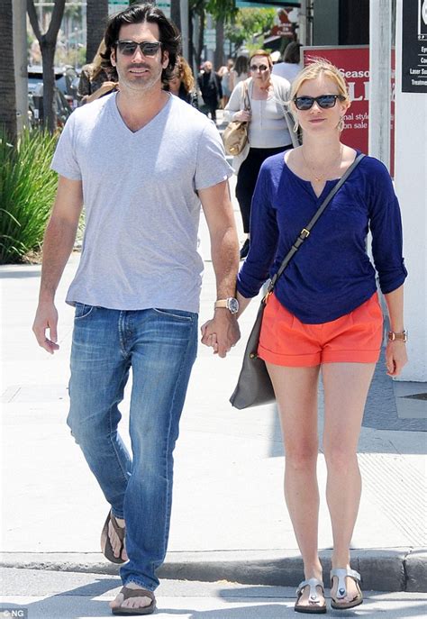 Amy Smart And Husband Carter Oosterhouse Hold Hands In Beverly Hills Daily Mail Online
