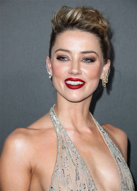 Родилась 22 апреля 1986 года в остине (штат техас, сша). amber heard online on Twitter: " new  📸 — Many pictures of (gorgeous) Amber attending The Art ...