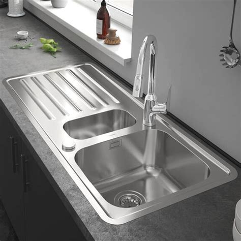 View 31 Single Bowl Stainless Steel Kitchen Sink With Drainboard