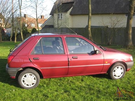 classic ford fiesta