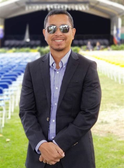 Bakersfield eye care ming ave. Dr. Son Nguyen | Bakersfield Eye Care Optometric Center