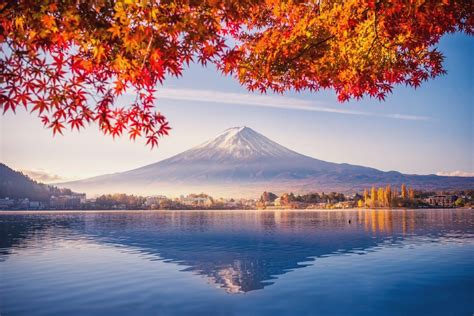 紅葉と富士山 秋の河口湖 山梨の風景 Japan Web Magazine 日本の風景 Japan Scene