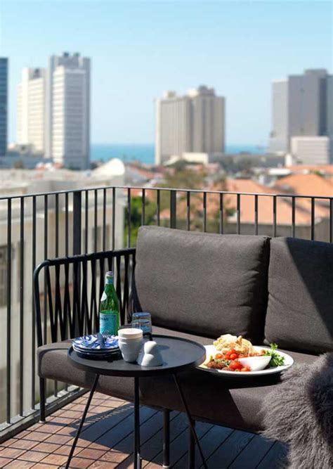 75 kg = 165.3467 lb = 2645.5471 oz Balkon-Sofa für einen wohnlicheren Außenbereich im Sommer