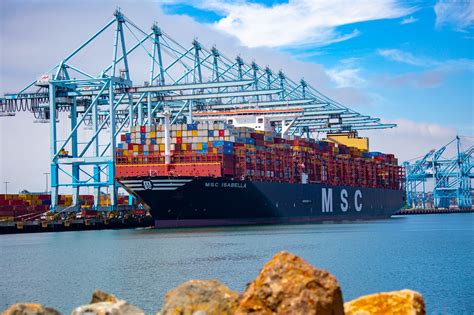 See why we were named a leader in apm APM Terminals บันทึกสถิติโลกใหม่สำหรับปฏิบัติการยกขนตู้ ...