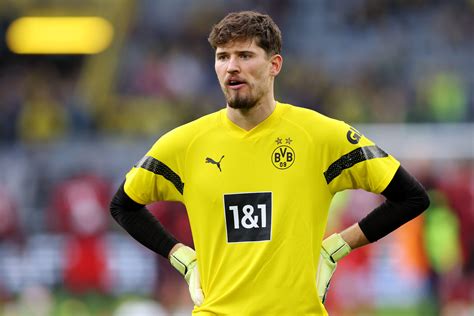 Borussia Dortmund Quiere Renovar A Gregor Kobel Hasta 2028 Mi Bundesliga