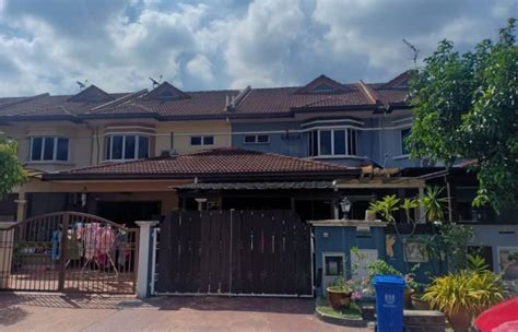 Sempat juga masuk rumah 4 musim. » Rumah Dua tingkat Seksyen 7 Shah Alam, SelangorEmma Harta