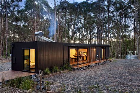 Choose the pioneer log cabin or one of the other ranch prefab cabin designs for. Musk Bunker: Modern Prefab Cabin by Modscape
