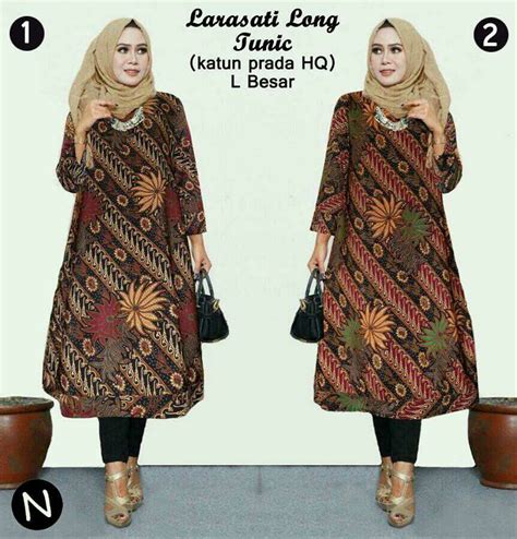 Untuk lebih lengkapnya mengenai baju model wrap, baca di sini. 23+ Baju Batik Wanita Tunik, Yang Terbaru!