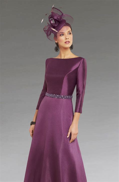 Mid length dress with sleeves. 991459 sizes 16, 18 only - Catherines of Partick