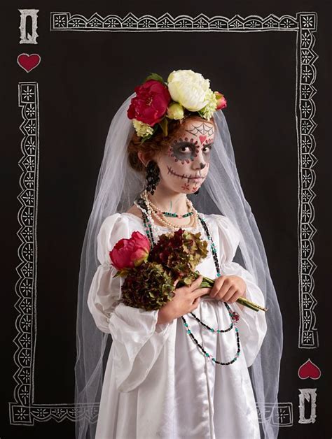 Day Of The Dead Halloween Costume Diy Ladyland Diy Day Of The Dead