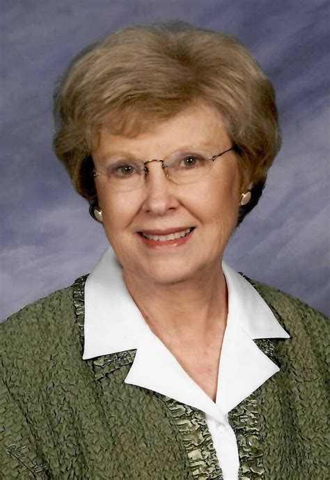 Obituary Of Mary Sue Taylor Yarbrough Golden Funeral Home Of Bast