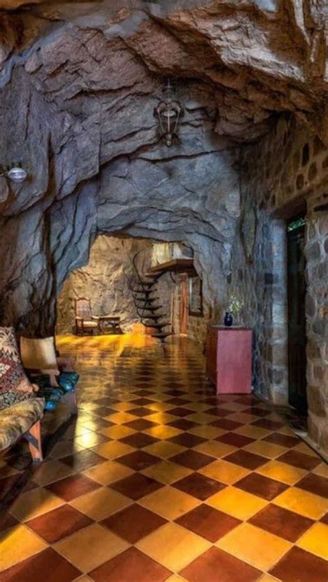 8 Amazing Cave Houses In The World
