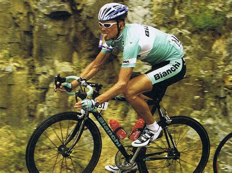 1997 gewinner der tour de france, kapitän des teams. ROADWORKS REPARTO CORSE: Old Days - Part Four