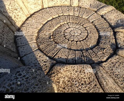 Stone Spiral Hi Res Stock Photography And Images Alamy