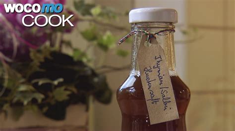 Hustensaft mit Salbei und Thymian selber machen -