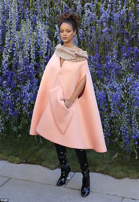 Rihanna Leads Arrivals To Star Studded Dior Show At Paris Fashion Week