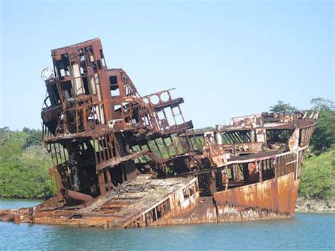 Jaw Dropping Shipwrecks You Need To See To Believe Standard News