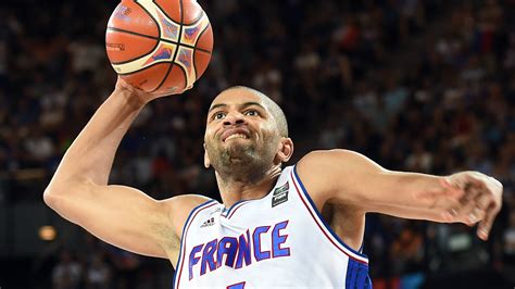 Nba free agency officially opens this evening, but moves are already happening. Hornets' Nicolas Batum finds strength as France homeland ...