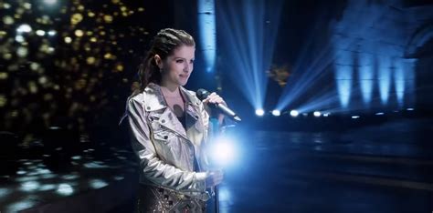 Anna Kendrick Sings Her Heart Out In Pitch Perfect 3