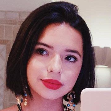 Ngela Aguilar Presume Hermoso Vestido Rojo Y Enamora A Todo Instagram