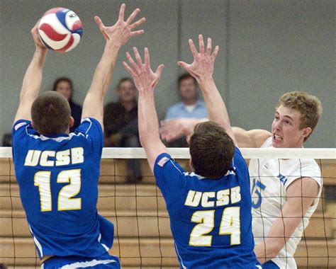 Men's volleyball looks to end inconsistencies with conference matches 