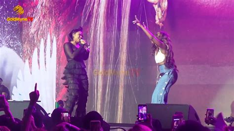 Surprise Of The Year Tiwa Savage And Yemi Alade Perform On Stage