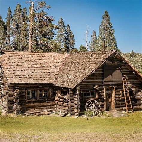 1 bedroom & 1 full bathroom, sleeps 4, one level to enjoy for your mammoth lakes vacation. Hayden Cabin is also the Mammoth Lakes Museum in ...