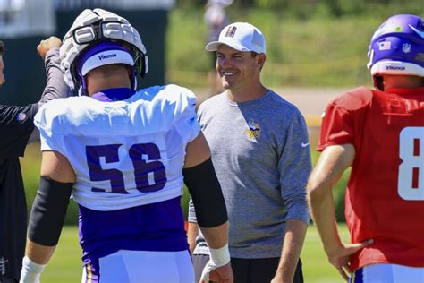 Nfl Duluth Native Cj Ham Still Living The Dream With The Minnesota Vikings Duluth News