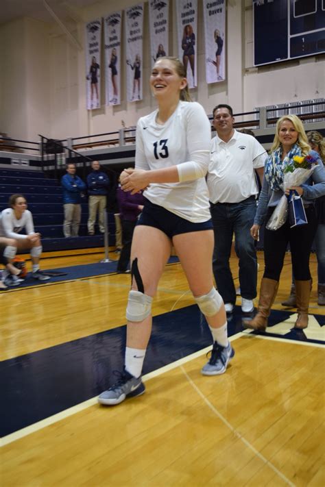 Nevada Wolf Pack Vb على تويتر 13 Outside Hitter Madison Morell