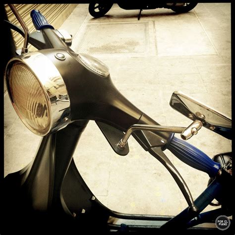porelpiano: VESPA Matte Black