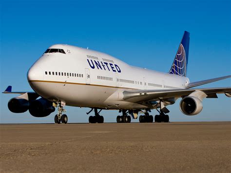 United Airlines Ceo Explains Why The Boeing 747 Jumbo Jet Will Soon Go