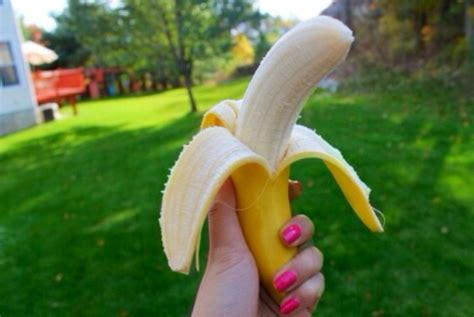 10 Incroyables Choses Que Vous Pouvez Faire Avec Une Peau De Banane