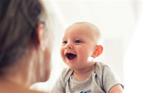 When Do Babies Start Smiling