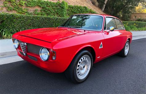 That's where i learned about valve shims. GTA-Style 1964 Alfa Romeo Giulia Sprint GT for sale on BaT ...
