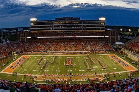 Illinois Bans Tailgating 20 Capacity At Memorial Stadium For 2020 Season